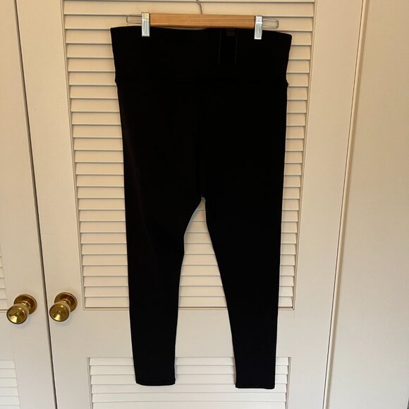 Tactica Conceal Carry Leggings - Picture 5 of 5